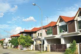 Asian house thai house modern tropical house tropical houses rest house house in the rumah kampung malaysia by nadiah najib: Different Types Of Properties And Houses In Malaysia