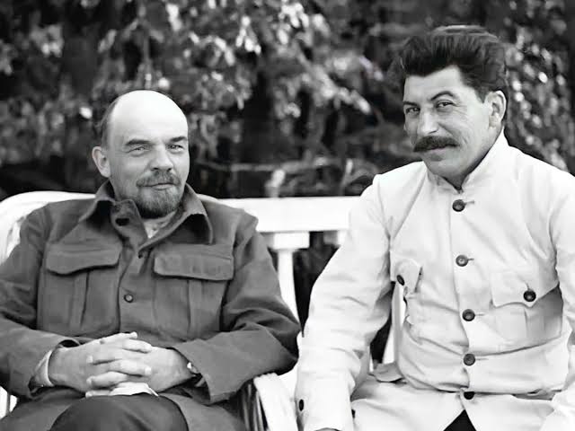 Lenin'den Stalin'e Rus Devrimi ve bilim | GazeteBilim