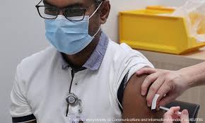 In a televised address on may 31, prime minister lee hsien loong said that the country was opening vaccination for those between ages 12 and 18 from tuesday followed by the last group of young adults aged 39 years and below. Malaysiakini Singapore To Offer Covid 19 Vaccination To Selected Cargo Drivers From Malaysia