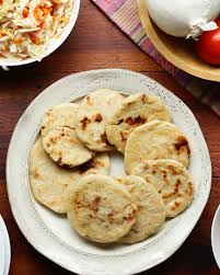 salvadoran pupusas as made by curly and