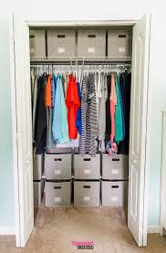 organizing a small bedroom closet
