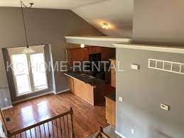 Good day, now i want to share about front to back split house plans. Beautiful Front To Back Split Level Home House For Rent In Edwardsville Ks Apartments Com