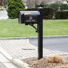 Whitehall Superior Mailbox Package