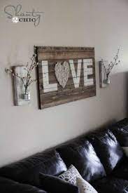 23 Recycled Pallet Wall Art Ideas For