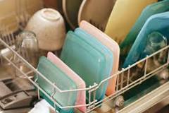 Can Stasher bags go in the dishwasher?