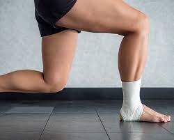 how to deal knee pain when squatting