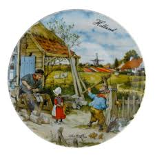 Wall Plate Wooden Shoe Maker Large