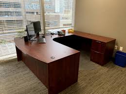 Gently used u shaped desk with lateral filing cabinet, storage unit and bookshelf. U Shaped Desk Compenny Liquidations