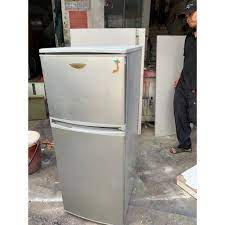 Tủ lạnh mini Hitachi màu bạc cũ