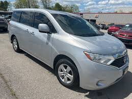 pre owned 2016 nissan quest 3 5 sv 4d