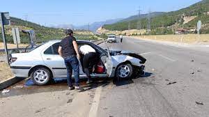 Gaziantep'te trafik kazası: 2 yaralı - Son Dakika Haberleri