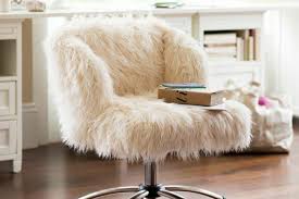 cover a chair or armchair with fur