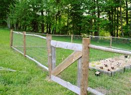 25 Budget Friendly Diy Fence Ideas For