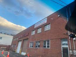Auto Glass Warehouse 5125 Lawrence Pl
