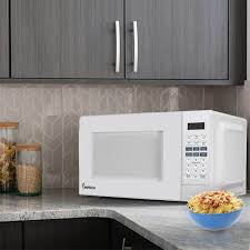700 watt countertop microwave