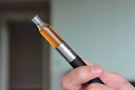 Difference Between E Cigarette And Vape Difference Between