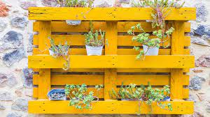 19 Easy Pallet Garden Ideas Anyone Can