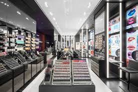 mac cosmetics opens 100th canadian