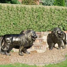 Grand Lions Bronze Metal Garden Statues