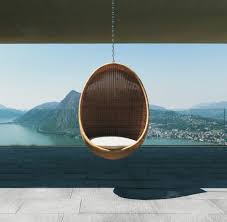 10 Summer Ready Outdoor Hanging Chairs