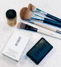 makeup brush cleanse in 5 minutes