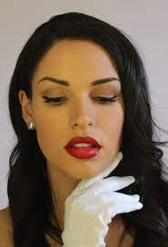 old hollywood glam makeup look the