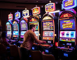 Home - Win-River Resort & Casino