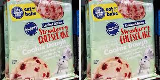 Funfetti valentine's cake mix pairs great with pillsbury funfetti valentine's frosting. Pillsbury S New Strawberry Cheesecake Cookie Dough Can Be Baked Or Eaten Raw