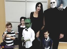 the addams family costume how to guide