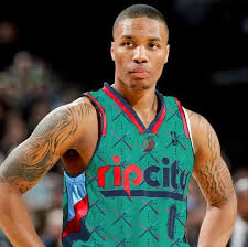 pdx carpet grace the blazers jerseys