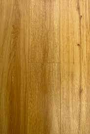 clic oak natural laminate flooring
