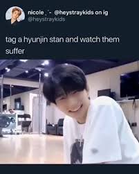 Stray kids italia on twitter. As A Past Hyunjin Stan I Have Been Wrecked Follow Stayforstraykds For More Stray Kids Memes Photos And Videos Don T Kid Memes Memes Kids