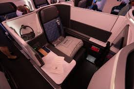 review delta one 767 business cl