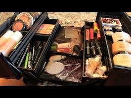 what s in my freelance makeup kit you