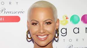 amber rose shows off her growing baby