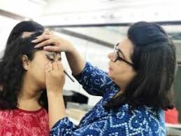 makeup artist in delhi ncr