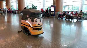 airport robot singapore new jewel