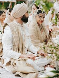 pastel indian wedding at comp rose