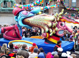 51° 13′ 31.8″ n, 6° 46′ 15.96″ e. Haus Des Karnevals Karneval In Dusseldorf