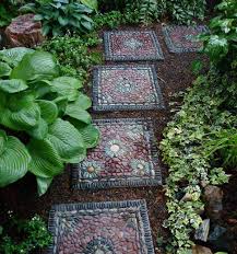 21 Diy Stepping Stones To Brighten Any