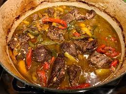 beef stew with peppers garlic bay