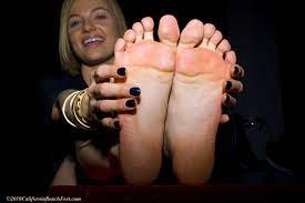 Feet Belladonna soles