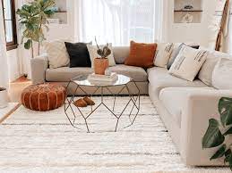 A 9'x12' rug works best in an open floor plan, or any room that is at least 3 feet larger than the rug in both length and width, like an 11'x13′, 12'x18′ or 15'x20′ living room space. 8 Area Rug Dos And Don Ts