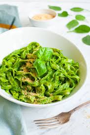 15-min Spinach Pasta Sauce | The Best Green Pasta Sauce - My ...
