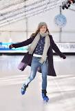 what-should-one-know-when-going-for-ice-skating-as-a-beginner