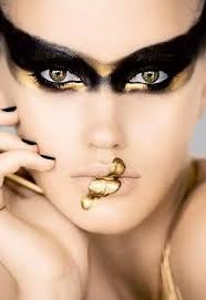 stunning avant garde makeup