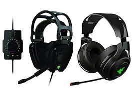 But if you're a creator of any kind, definitely stick with a dedicated microphone, or compromise and get a wired. Razer Tiamat 7 1 Vs Man O War Gamepol Com