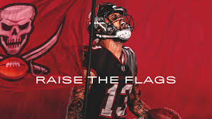 Bccn.rs/2017wallpapers or on the bucs mobile app! Tampa Bay Buccaneers