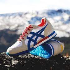 the asics shoes of shia labeouf in the
