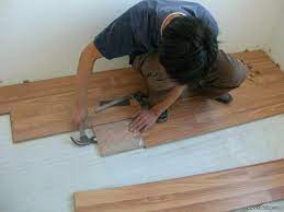 Untuk harga sendiri, spc flooring memang lebih mahal dibandingkan dengan vinyl flooring. Memasang Laminate Flooring Dari Awal Sampai Selesai Rajawali Parquet